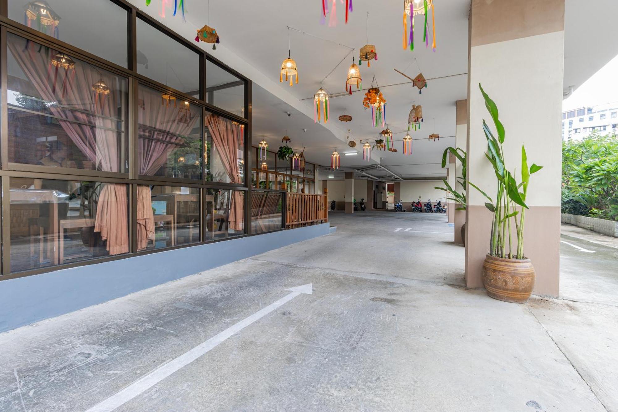 Budget Stars Hotel 清邁 外观 照片